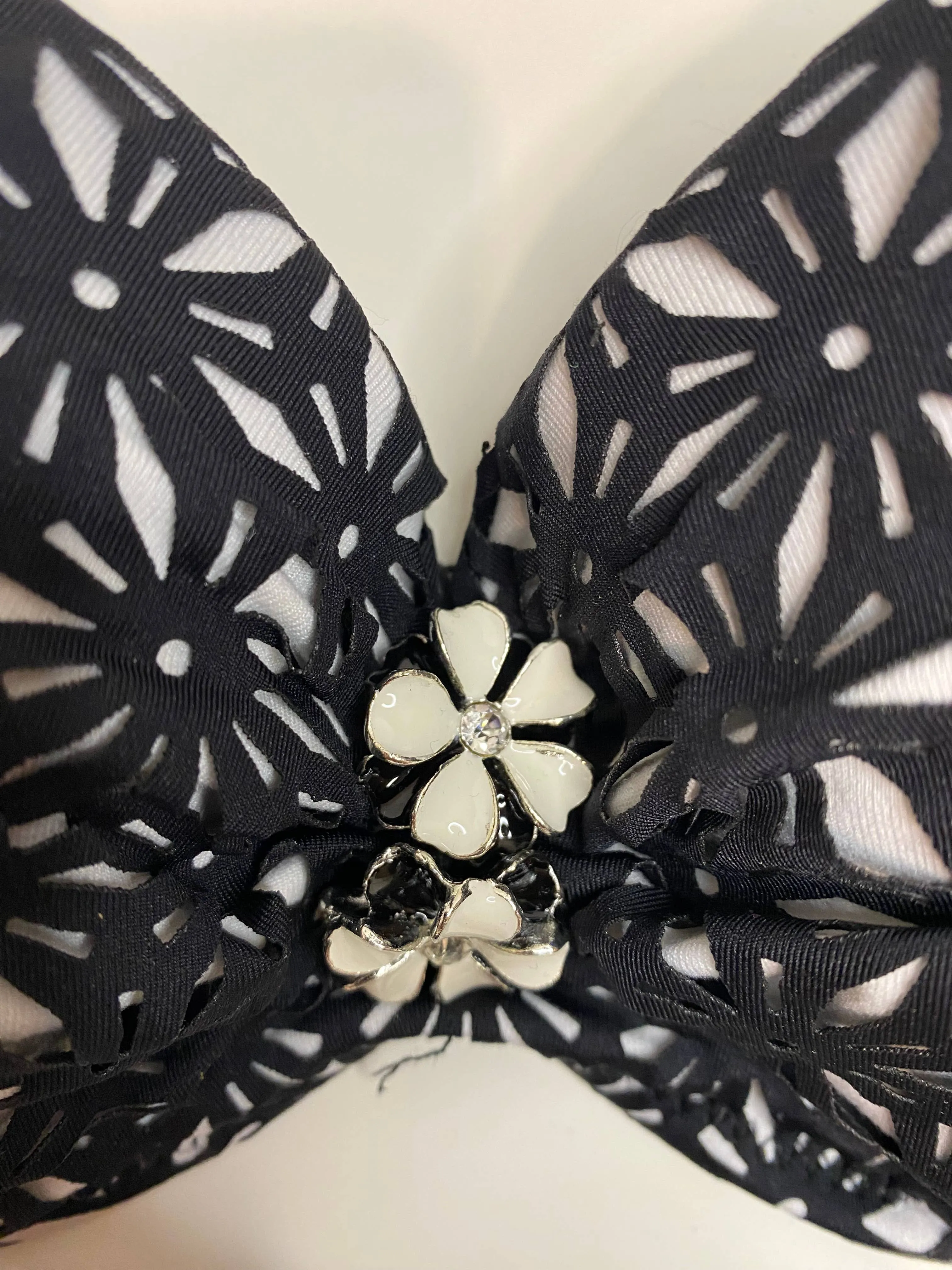 LAZYDAISYSWIMWEAR Streamlined Graceful Contour Elegance Bikini Set
