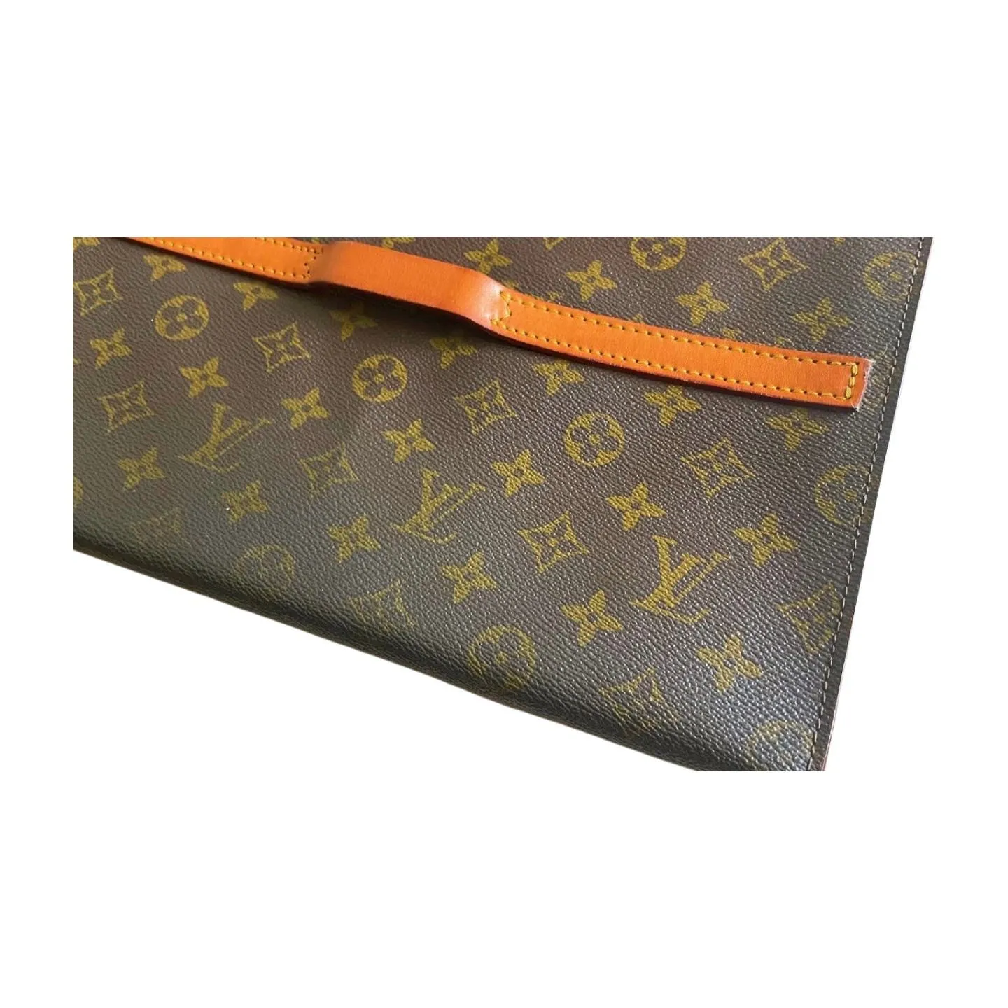 Louis Vuitton Clutch